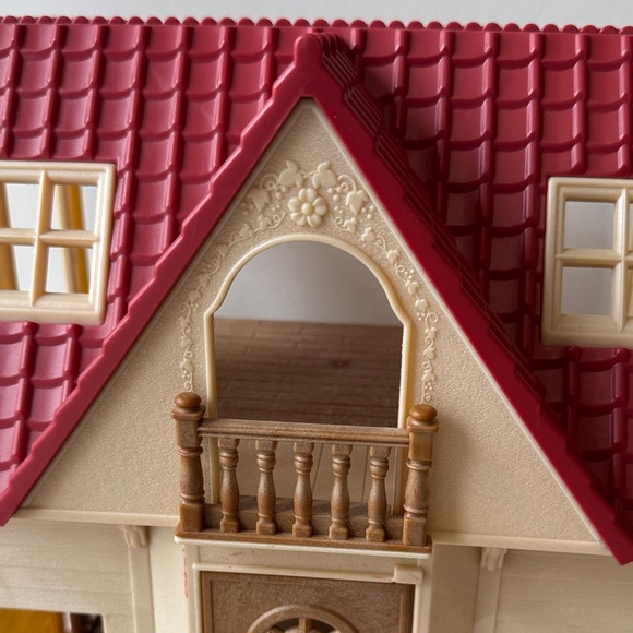 Calico Critters Red Roof Home Doll House - Picture 3 of 16